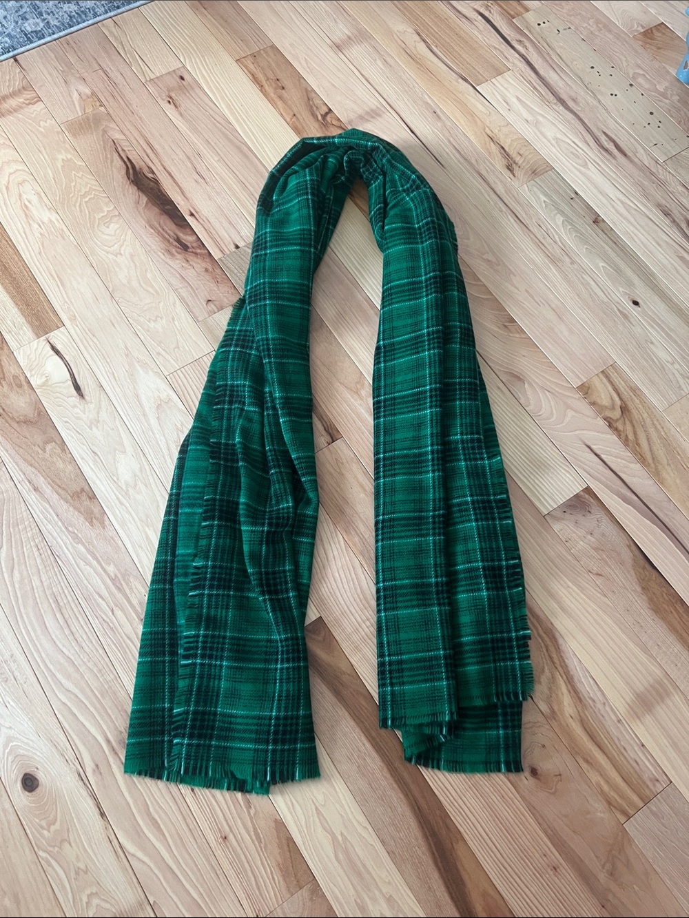 NWOT Primark Green Plaid Women’s Scarf